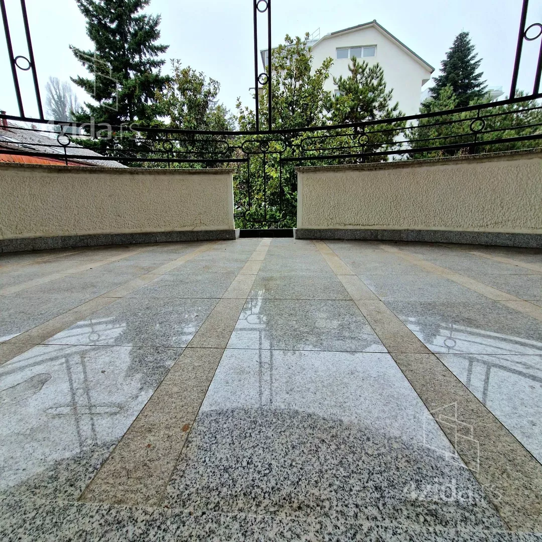 6-etažna kuća | 4zida