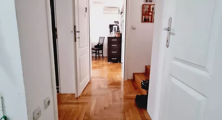 Četvoroiposoban stan | 4zida
