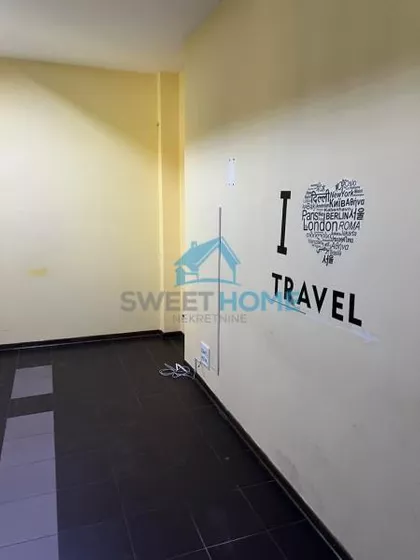 Francuska | 4zida.rs