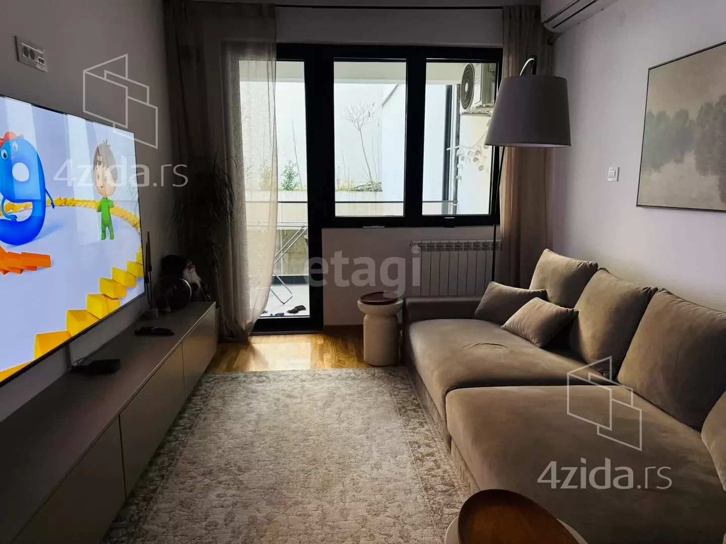 Dvosoban stan | 4zida