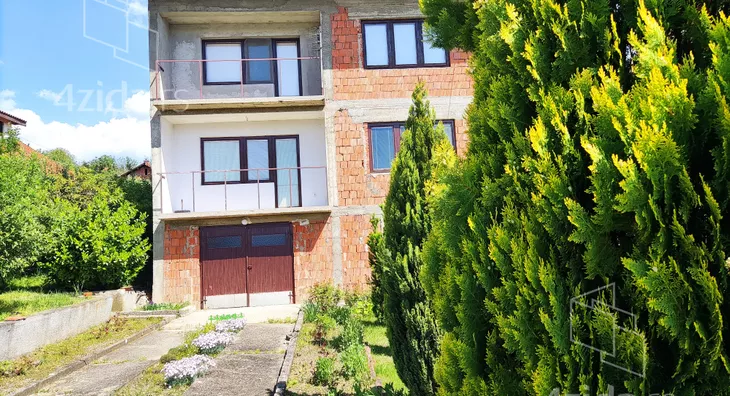 3-etažna kuća | 4zida