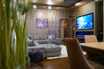 Hadži Ruvimova | 4zida.rs