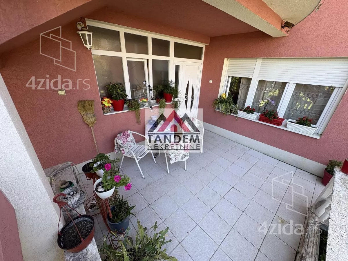 Kuća | 4zida