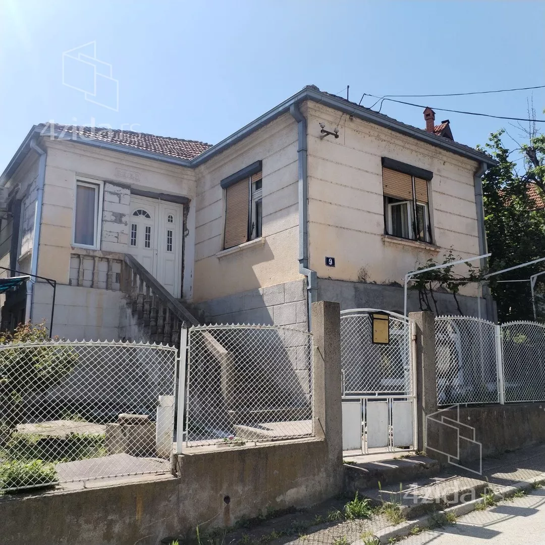 2-etažna kuća | 4zida