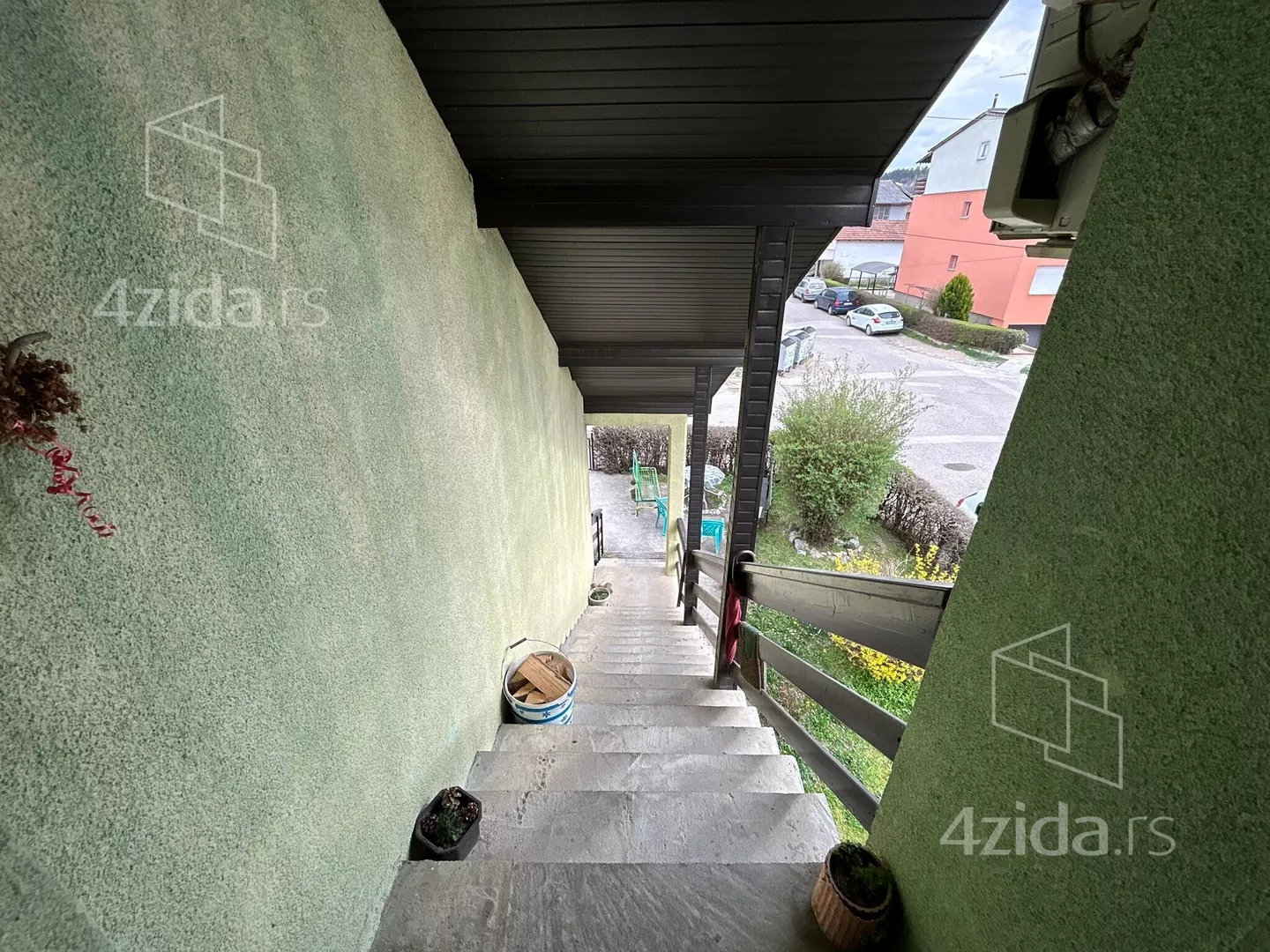 3-etažna kuća | 4zida