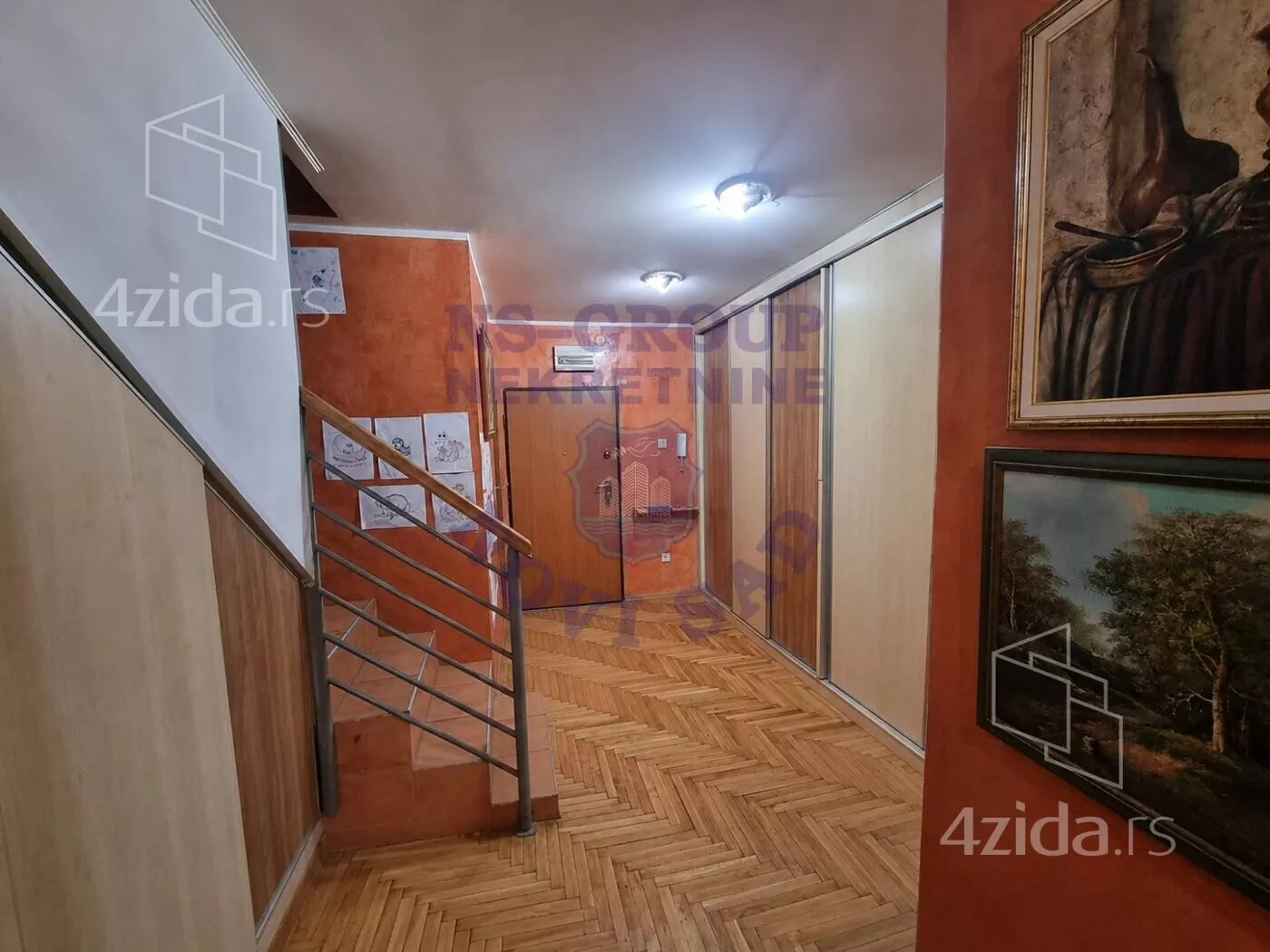 Šestosoban stan | 4zida