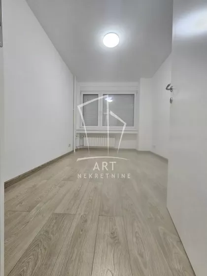 Bulevar Arsenija Čarnojevića | 4zida.rs