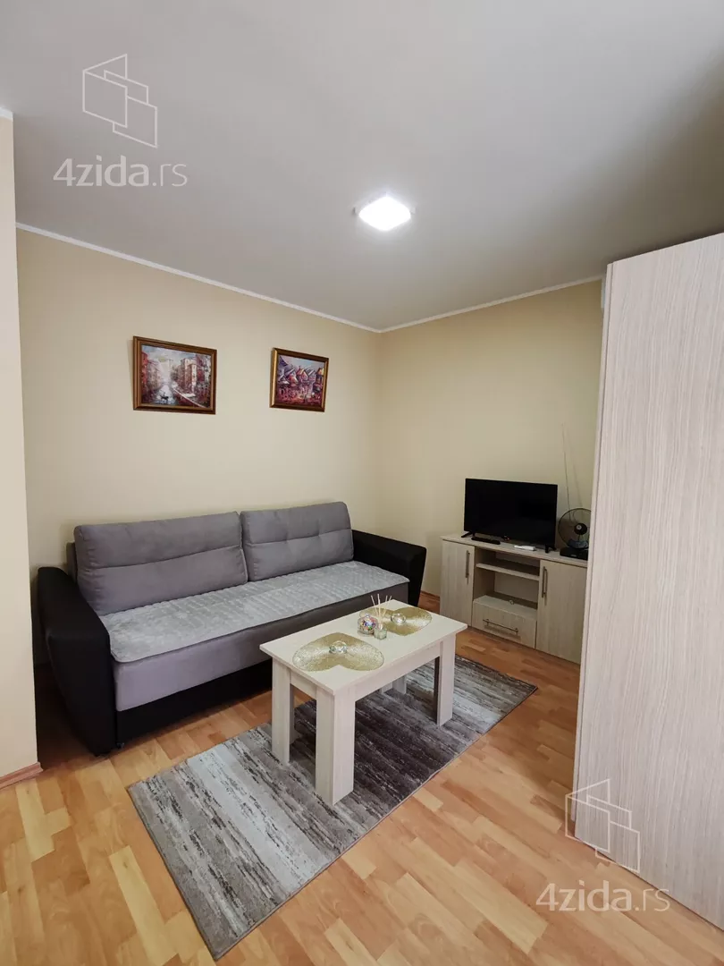 Garsonjera | 4zida