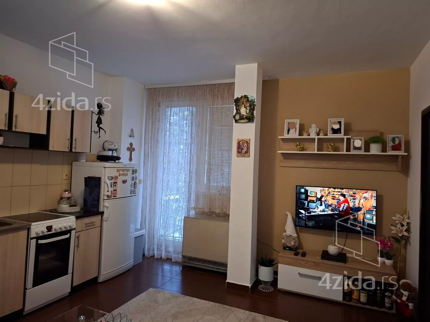 Jednoiposoban stan | 4zida