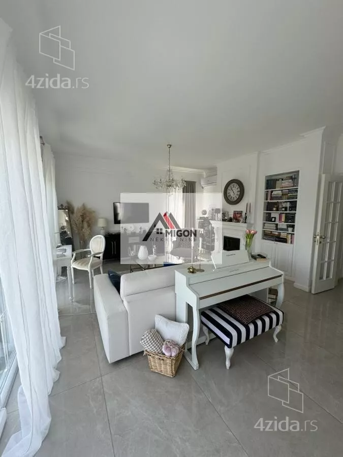 Kuća | 4zida