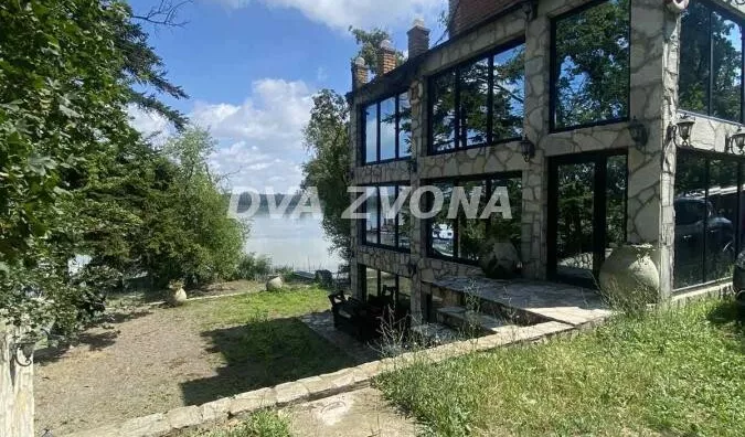 Ugostiteljski objekat | 4zida