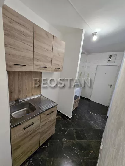 Bulevar Arsenija Carnojevica | 4zida.rs