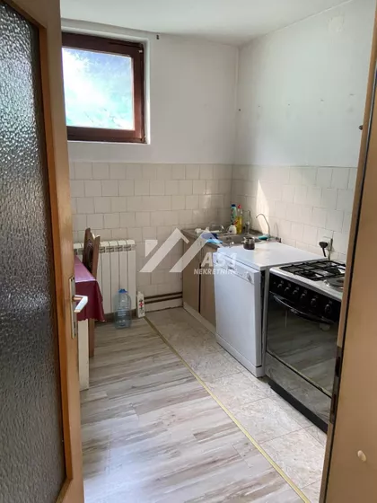 Cara Lazara | 4zida.rs
