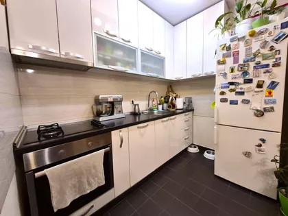 Prvomajska | 4zida.rs