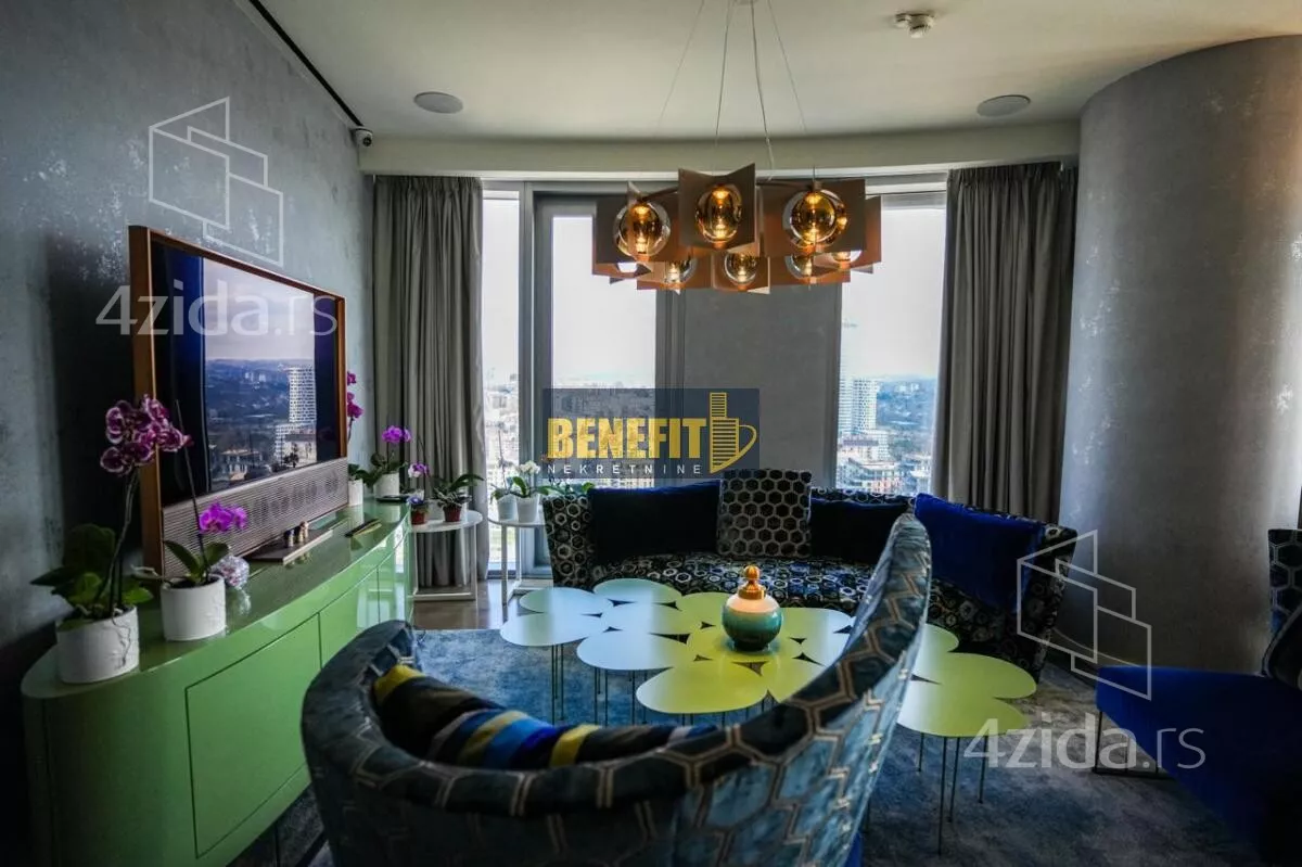 Petosoban stan | 4zida