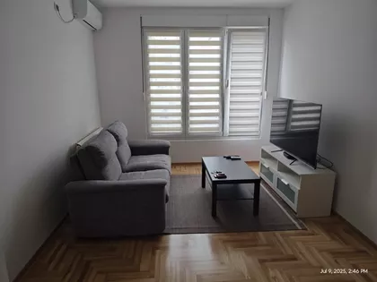 Jovanke Radaković 80i | 4zida.rs