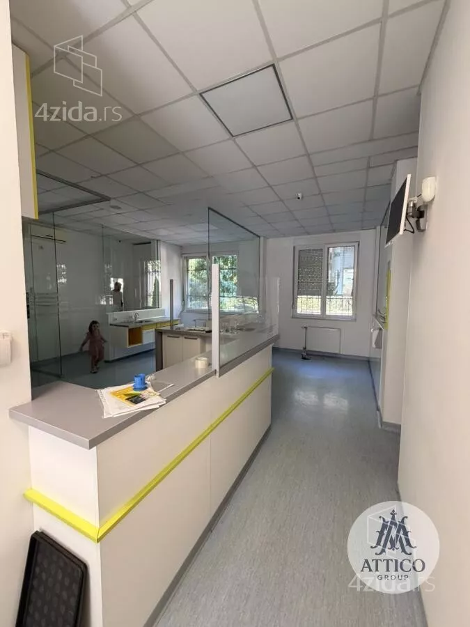 Poslovni prostor | 4zida
