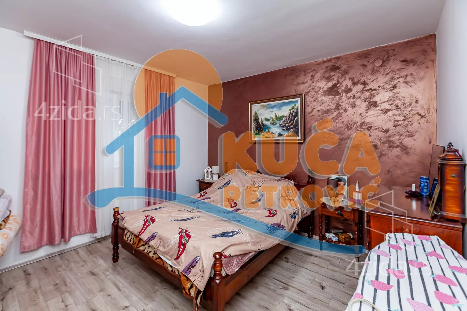 3-etažna kuća | 4zida