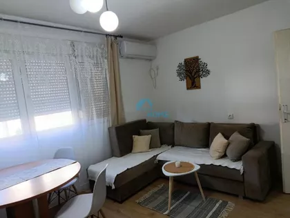 Lazara Savatića | 4zida.rs