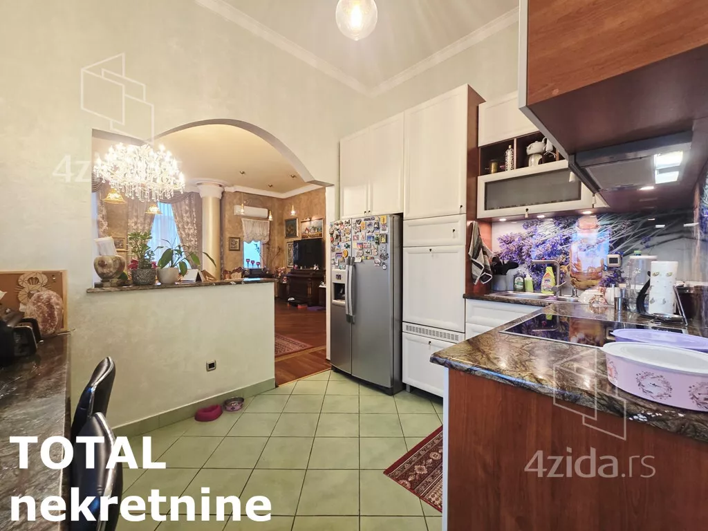 Petosoban stan | 4zida