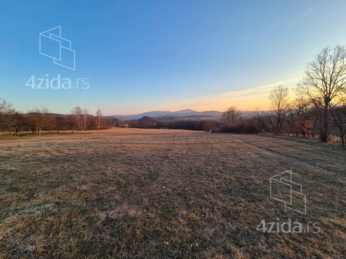 Građevinsko zemljište | 4zida