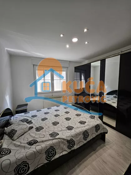 Bulevar 12. februar | 4zida.rs