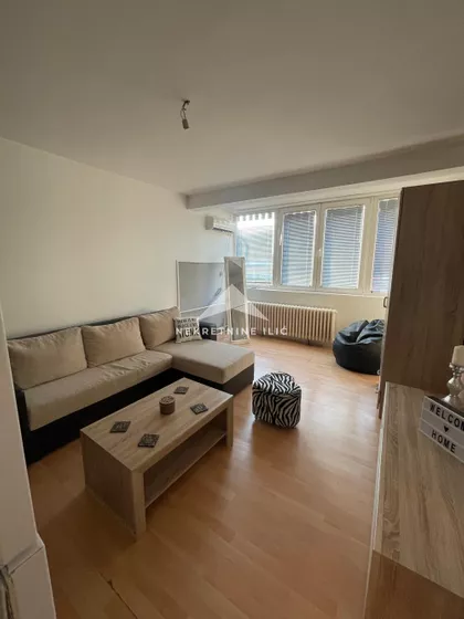 Bagljaš | 4zida.rs