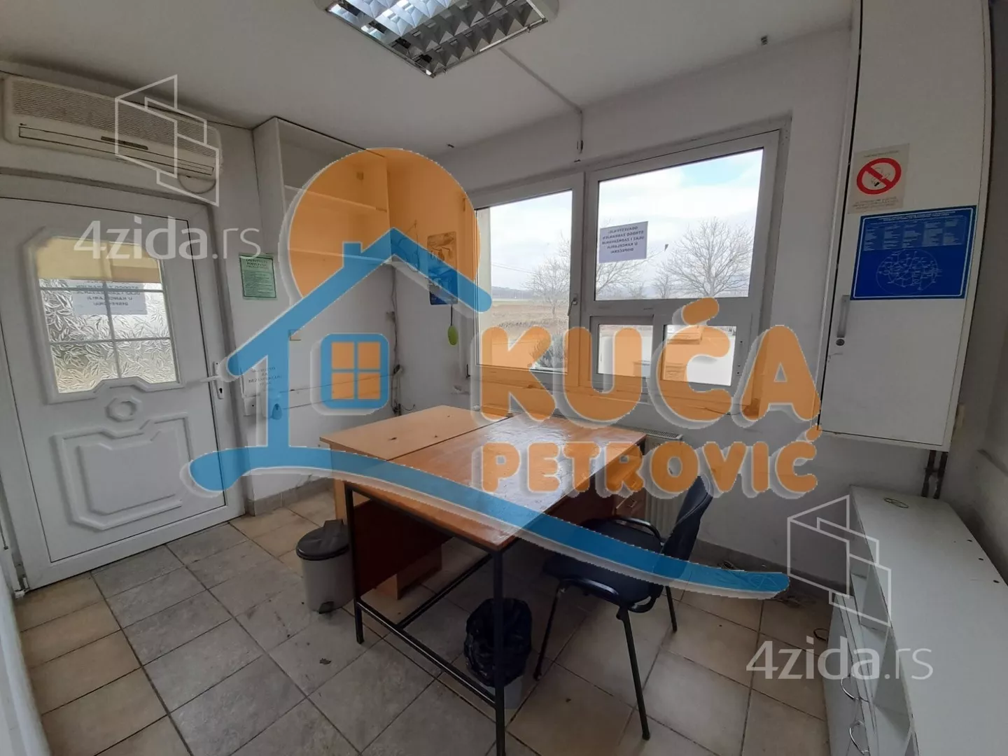 Lokal | 4zida