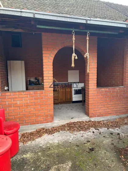 Prvomajska | 4zida.rs