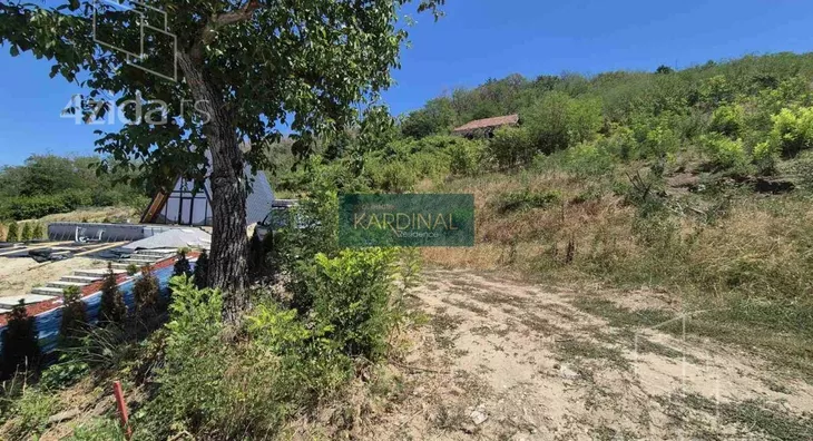 Plac | 4zida