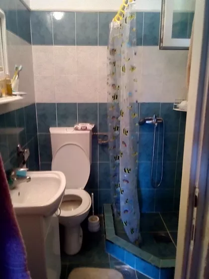 Jezerska bb | 4zida.rs