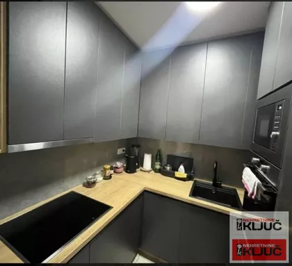 Novo Naselje | 4zida.rs