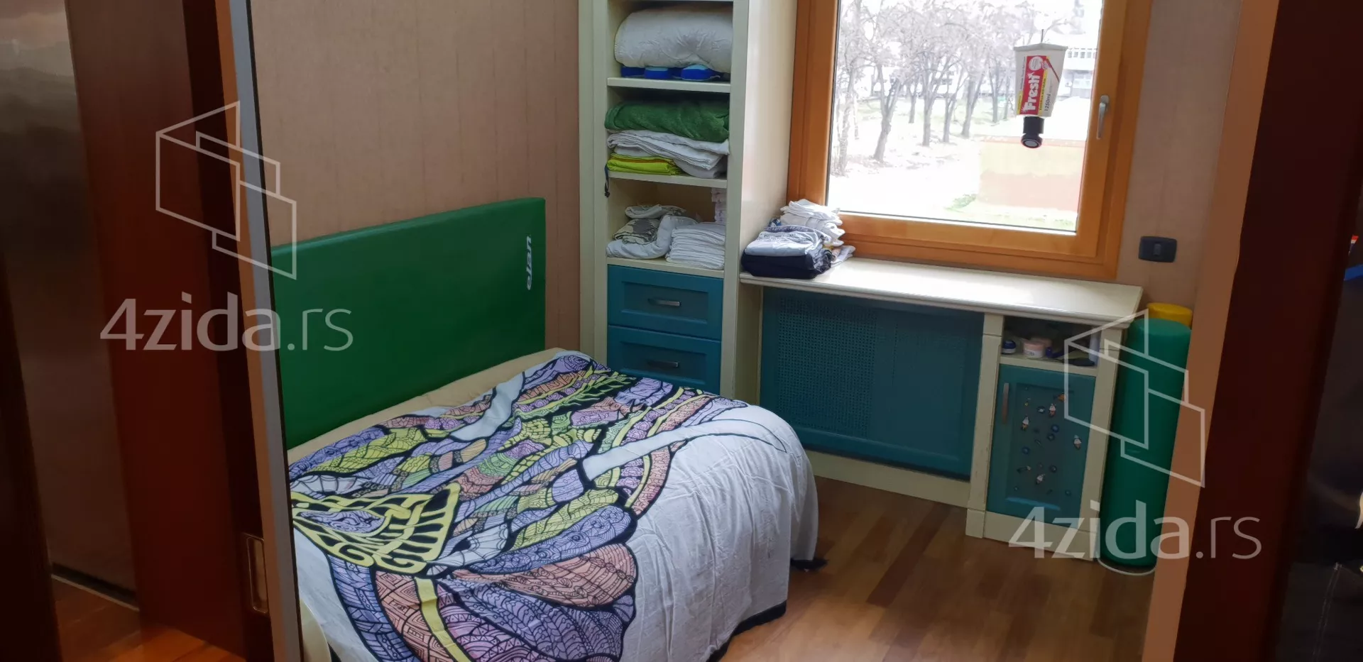 Petosoban stan | 4zida