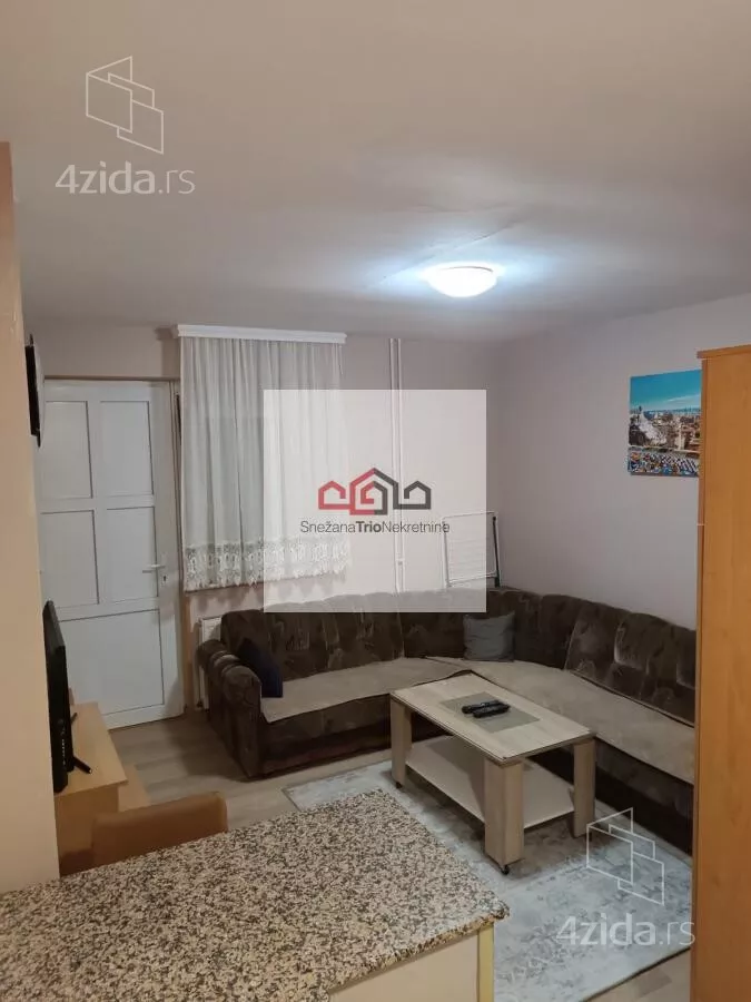 Garsonjera | 4zida