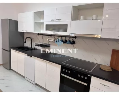 Sitnička | 4zida.rs