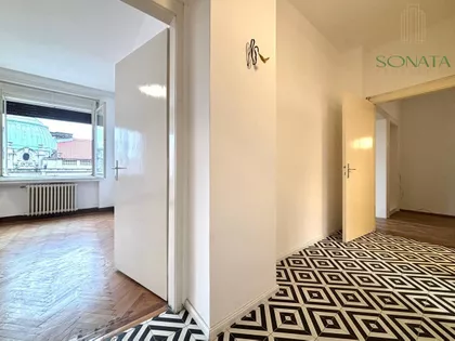 Trg Republike | 4zida.rs