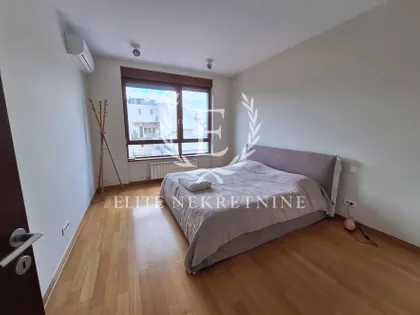 Hram Svetog Save | 4zida.rs