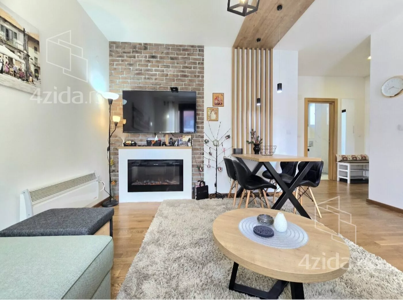 Jednoiposoban stan | 4zida