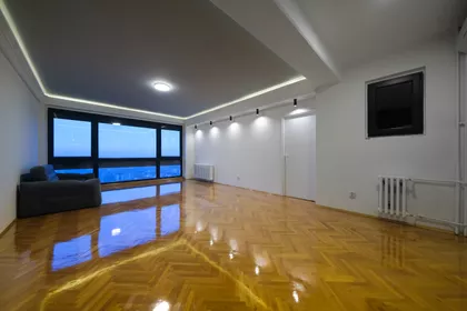 Blok 33 - Geneks | 4zida.rs