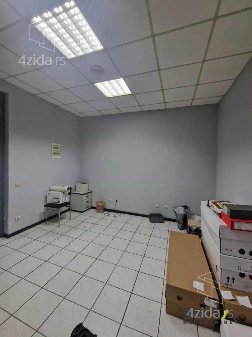 Poslovni prostor | 4zida
