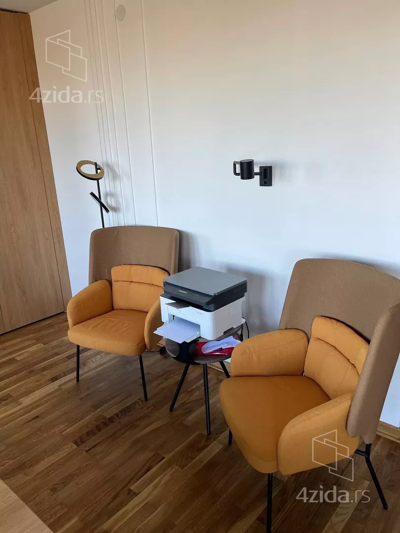 Kancelarija | 4zida