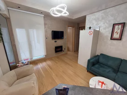 Cara Dušana | 4zida.rs