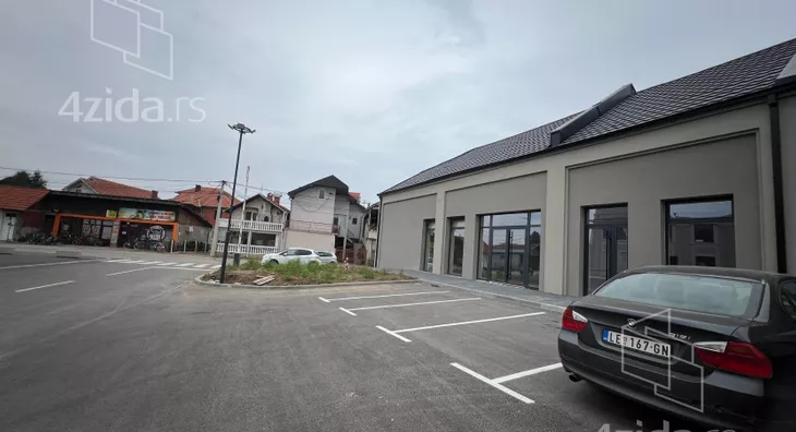 Poslovni prostor | 4zida