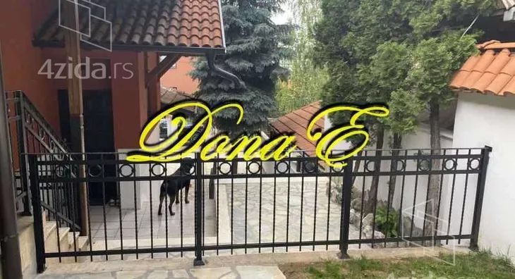 3-etažna kuća | 4zida
