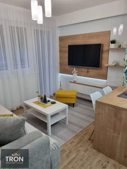 Nemanjina | 4zida.rs