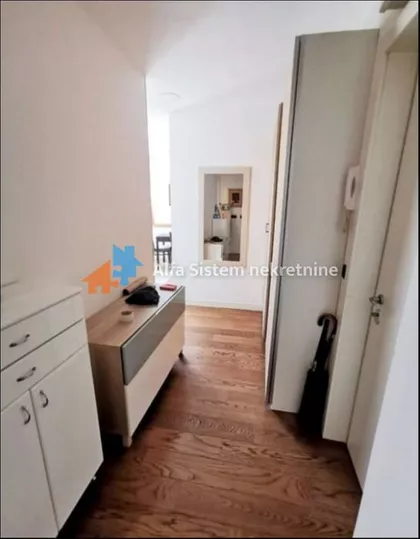 Južni Bulevar | 4zida.rs