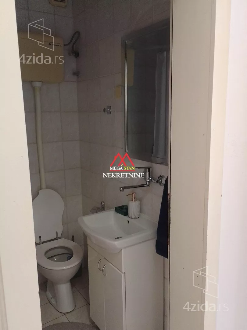 Garsonjera | 4zida