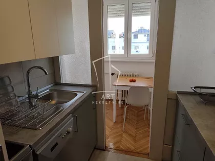 Desanke Maksimović | 4zida.rs