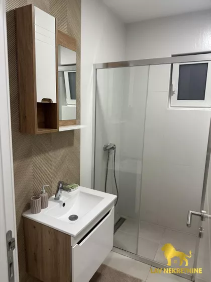 SENTELEKI KORNELA | 4zida.rs