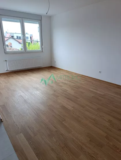 Bulevar Patrijarha Pavla (Somborski Bulevar) | 4zida.rs